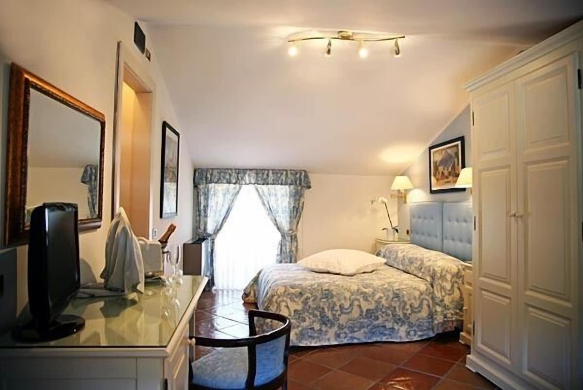 Hotel Hermitage Castellabate Buitenkant foto